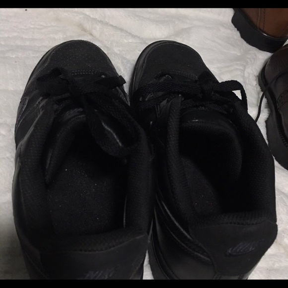 Black low Nike Air Force 1s 🖤 - Picture 3 of 4